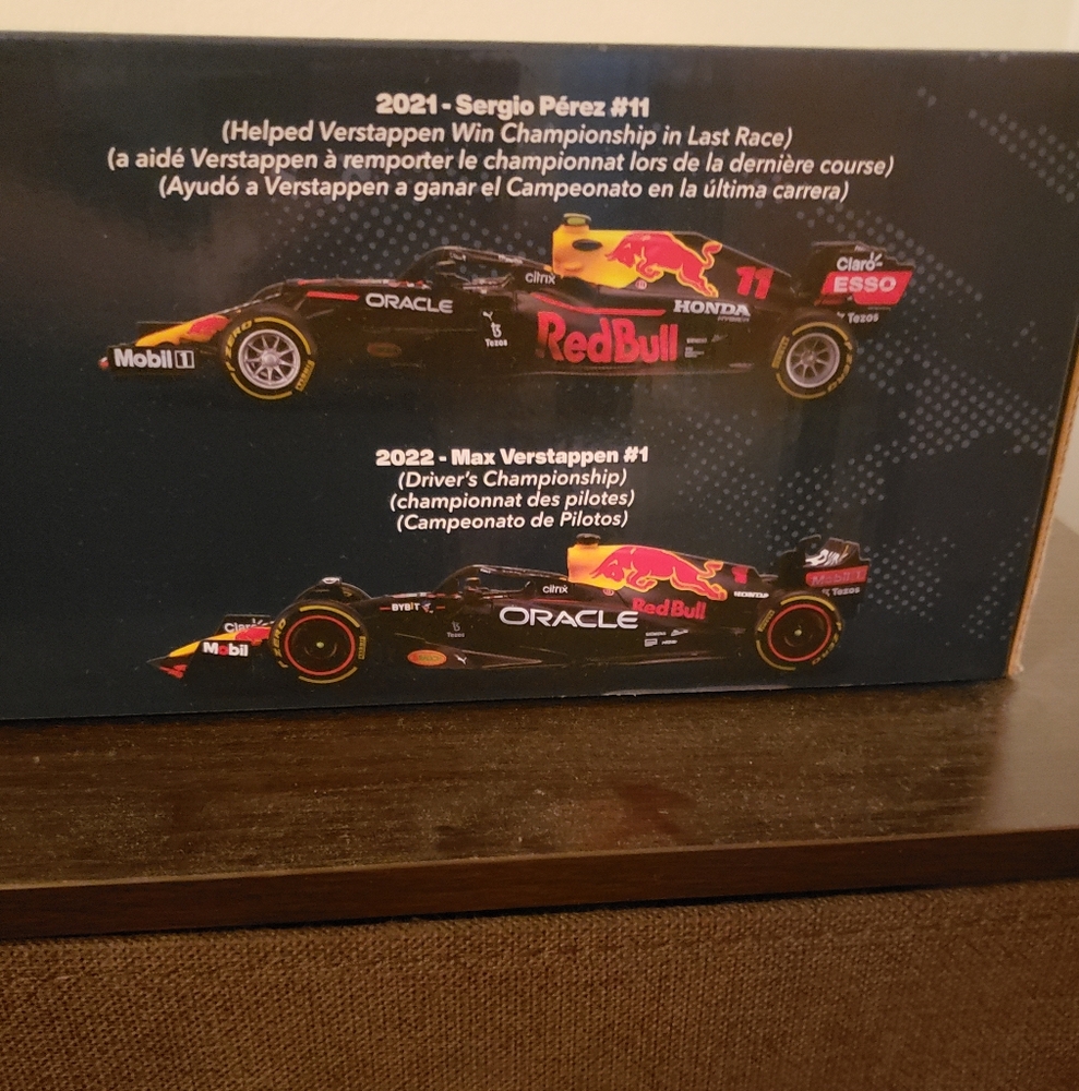 🏁 Red Bull Racing Formula 1 Cars 🏎 - Picture 13 of 14